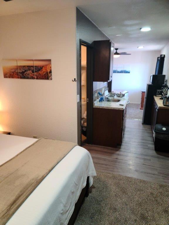 069B Comfortable Suite With Kitchenette And King Bed Near South Rim Sleeps 4 Valle Kültér fotó